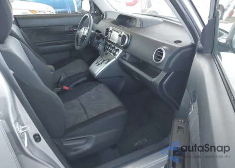 2014 Scion Xb z USA, uszkodzony, nr VIN JTLZE4FE6EJ063595